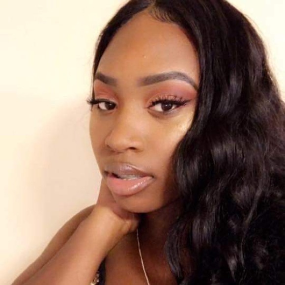 Meet your Posher, Lovely - Picture 1 of 1